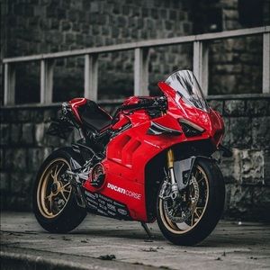 Meet your Posher, Ridvan